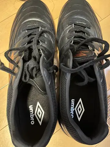 엄브로 트레이닝 슈즈 액셀러레이터 TR 엑스트라 와이드 28.5