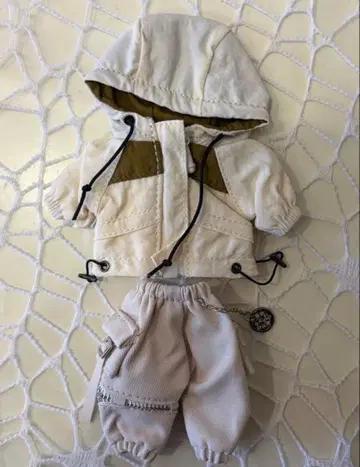 오비츠 11 의류 세트