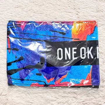 [미사용 새상품] ONE OK ROCK 2018 GOODS 머플러 타월