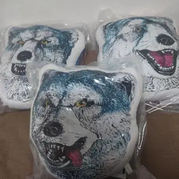 MAN WITH A MISSION 제일복권 페이스 쿠션 세트