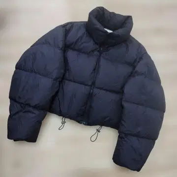 SLY 숏 기장 블랙 다운 자켓 사이즈: 1