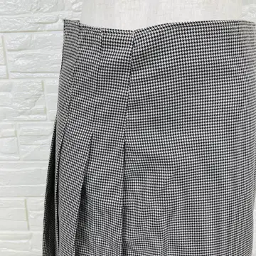 오스피나 하운드투스 버클 플리츠 스커트 S [ 129-35 ]