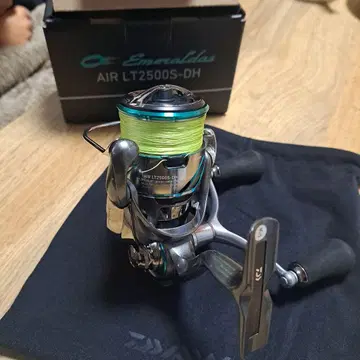 다이와25 에어 LT2500S-DH 스피닝 릴