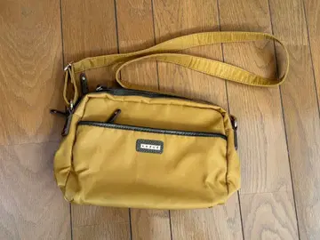 KAZUE 숄더백 머스타드