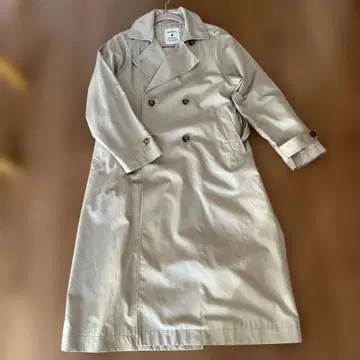 니코앤드 베이지 더블 브레스트 트렌치코트