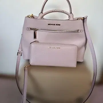 MICHAEL KORS 라이트 핑크 숄더백 지갑 포함