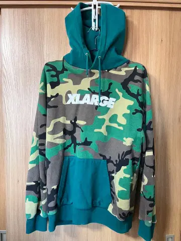 XLARGE 카모 패턴 후드티