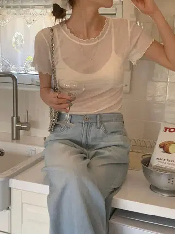 frenchaube Leus 썸머 프릴 레이어드 V넥 반팔 T셔츠