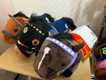 서러브레드 컬렉션 누워있는 9마리