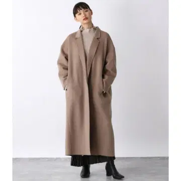 오버사이즈 베이지 롱 코트