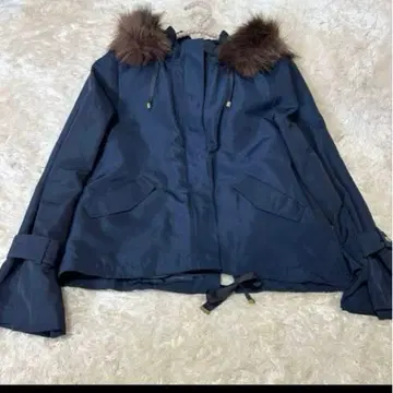 Noela 퍼 네이비 아우터 벨트 후드