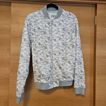 ZARA 그레이 카모플라쥬 점퍼 M