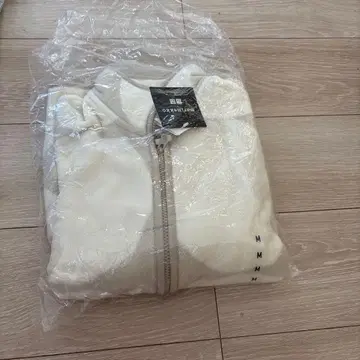 유니클로 마리메꼬 화이트 플리스 집업 후드티 M