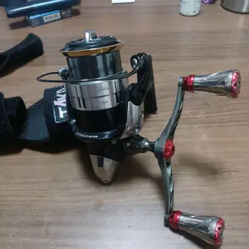 시마노 12 뱅퀴시 2500HGS 스피닝 릴 리브 핸들 포함