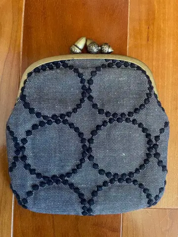 미나 페르호넨 카돌 퍼스 동동이