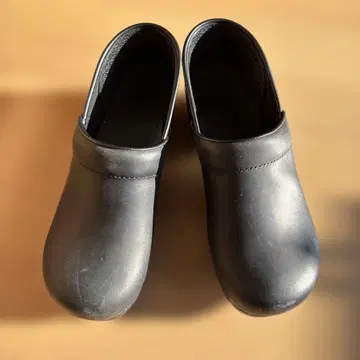 단스코 dansko 40 프로페셔널 샌들