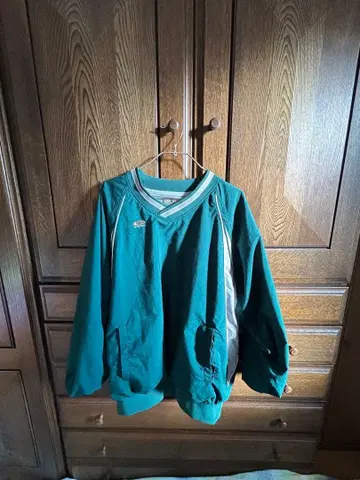 나일론 자켓 그린 컬러 FTC 유사