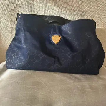 아타오 엘르 모노그램 올 패턴 2way 백 네이비 골드 금장 장식