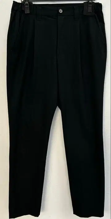 UNITED TOKYO 슬랙스 블랙 사이즈 3