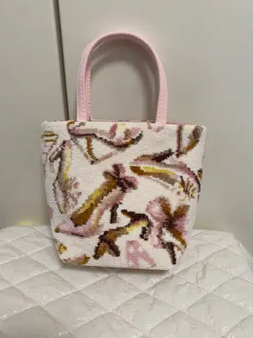 러브리바이페이러 러브마이슈즈 토트백