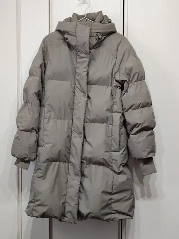 GU 슈퍼웜 패딩 코트+EC OLIVE