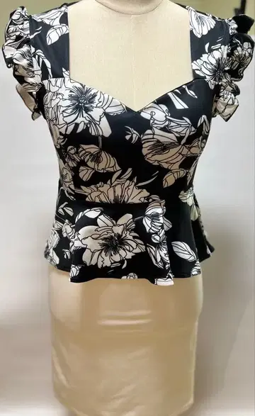 꽃무늬 페플럼 타이트 드레스