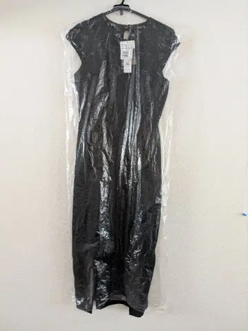 새상품 블랙 레이스캡 슬리브 롱 원피스 agabrack 정가 2.8