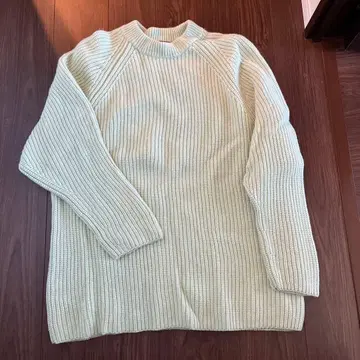 스터링 루어 스웨터 니트 새상품급 라이트 그린