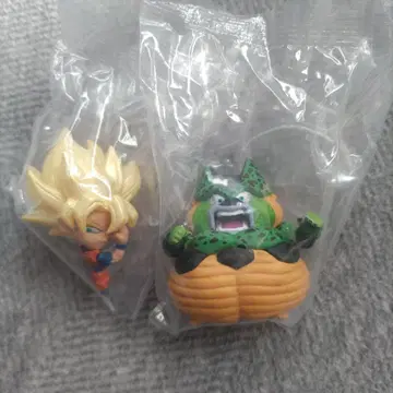 드래곤볼 초전사 피규어 9 초사이어인 손오공, 셀 세트