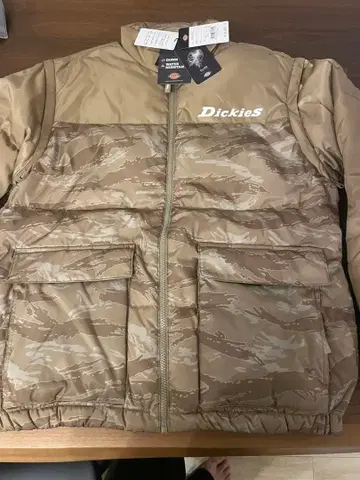 Dickies 카모 패턴 다운 자켓 다운 베스트
