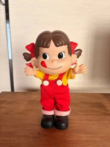 후지야 페코짱 피규어