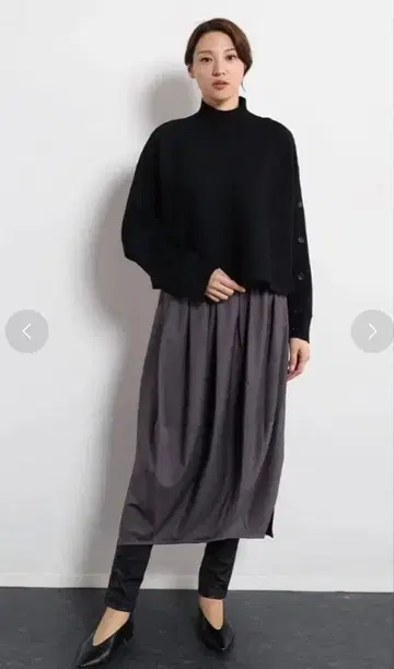 CLOVE 페이크 레더 스트레치 레깅스 (블랙)