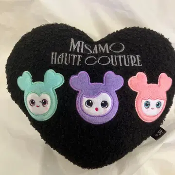 MISAMO HAUTE COUTURE 하트형 쿠션