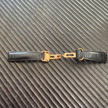 블랙 가죽 벨트 크로커다일 패턴 골드 컬러 버클