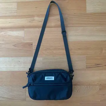 AIGLE 숄더백