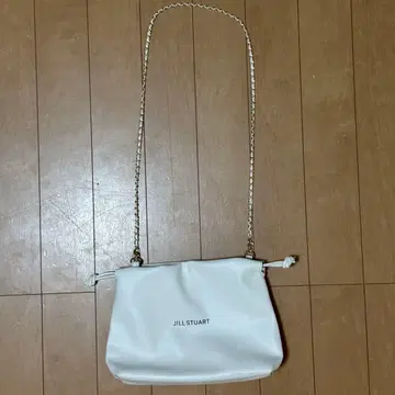 질 스튜어트 화이트 숄더백