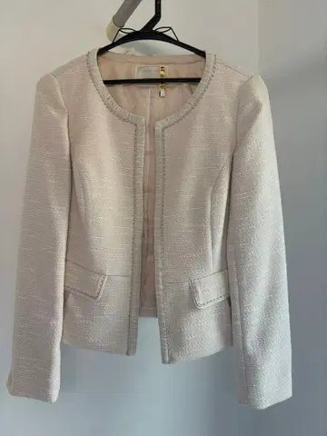 베이지 노카라 자켓 트위드풍