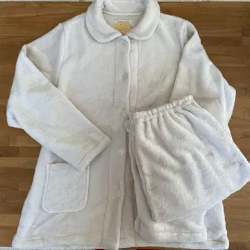 나르에 후와모코 룸웨어 세트