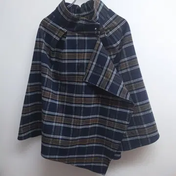 alicia PAGEBOY 체크 무늬 케이프 상의 판초 고급