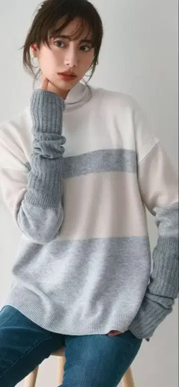 스트라이프 니트 스웨터