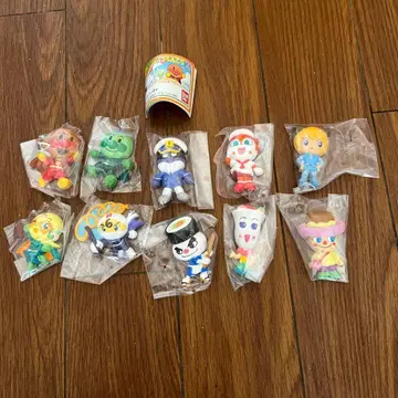 호빵맨 쿠츠쿠츠룬데스 21 10종