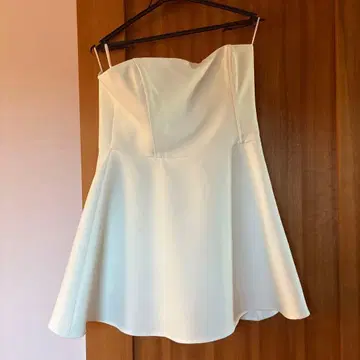 ZARA 베어탑 미니 원피스 화이트