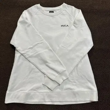 RVCA 화이트 맨투맨 트레이닝복