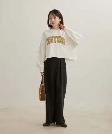 CONVERSE 화이트 트레이닝복