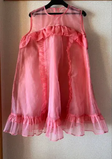 creal 핑크 슬리브리스 프릴 원피스