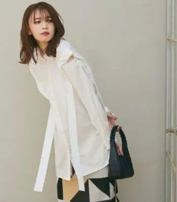 택 포함 새상품 코코딜 블라우스