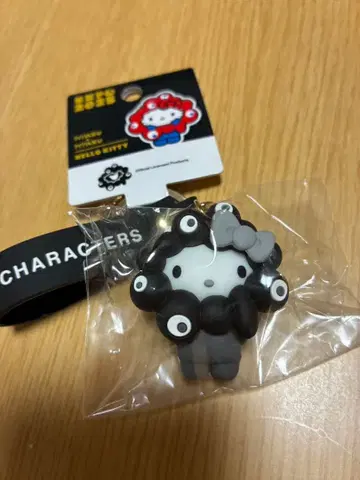 미개봉 새상품 [키티] 만박 블랙 미야쿠미야쿠 변신 마스코트 키링