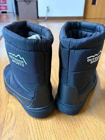 OUTDOOR SPORTS 방한 부츠 블랙