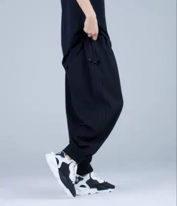 Y-3 쓰리 스트라이프 커프드 팬츠