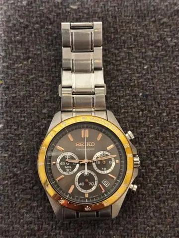세이코 크로노그래프 손목시계 브라운 골드 모델